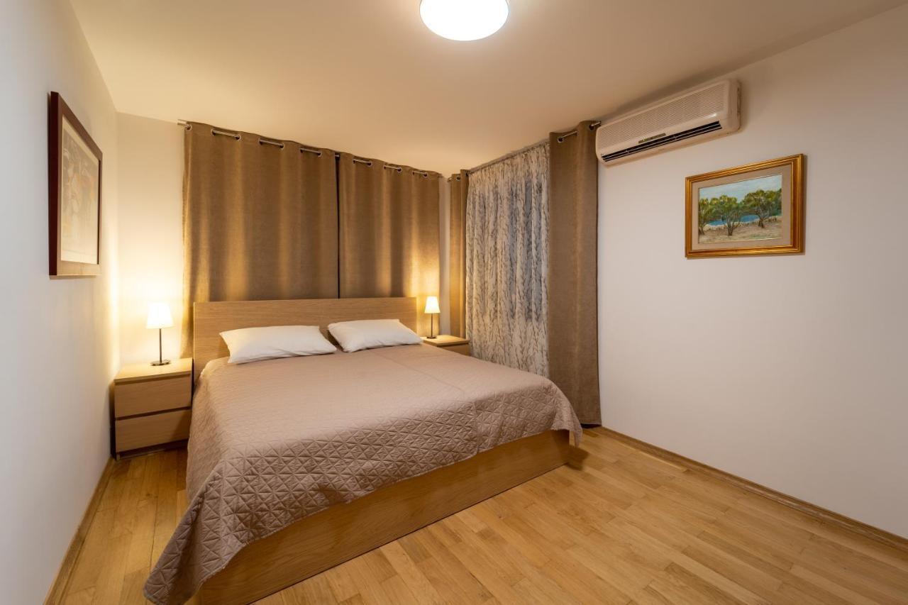 Erika Apartment Krk Town Bagian luar foto