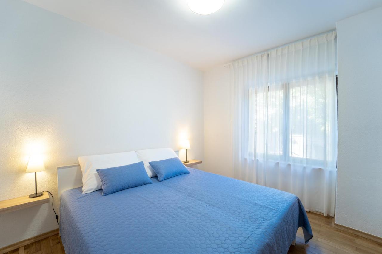 Erika Apartment Krk Town Bagian luar foto