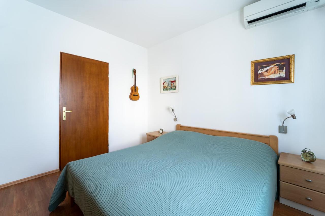 Erika Apartment Krk Town Bagian luar foto